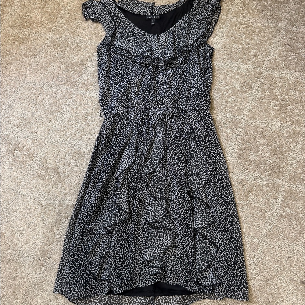 Black and White Midi Ruffled Dress